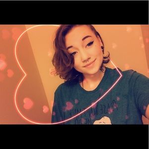 Meet your Posher, Breanna